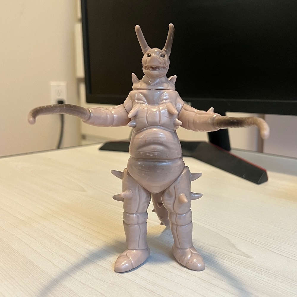 Vintage Ultraman Monster  "GUDON"